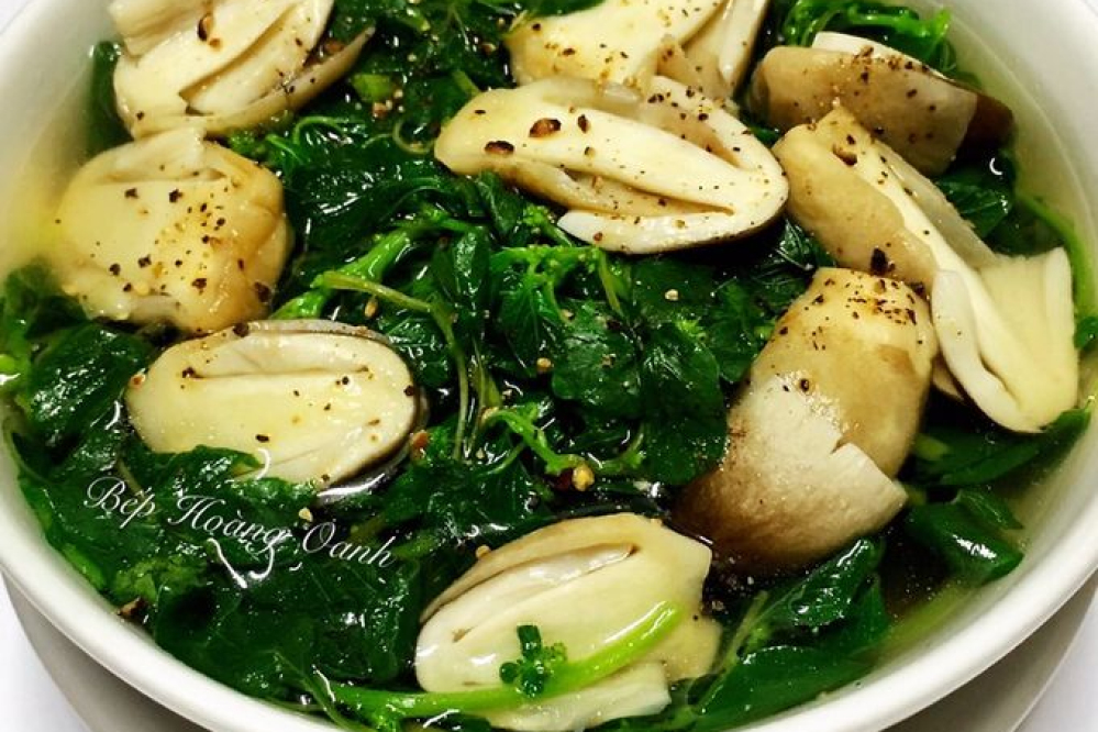 Canh chay rau nấm