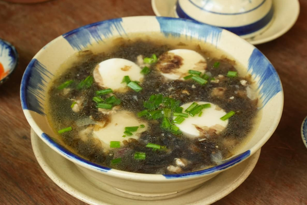 Canh rong biển đậu hũ